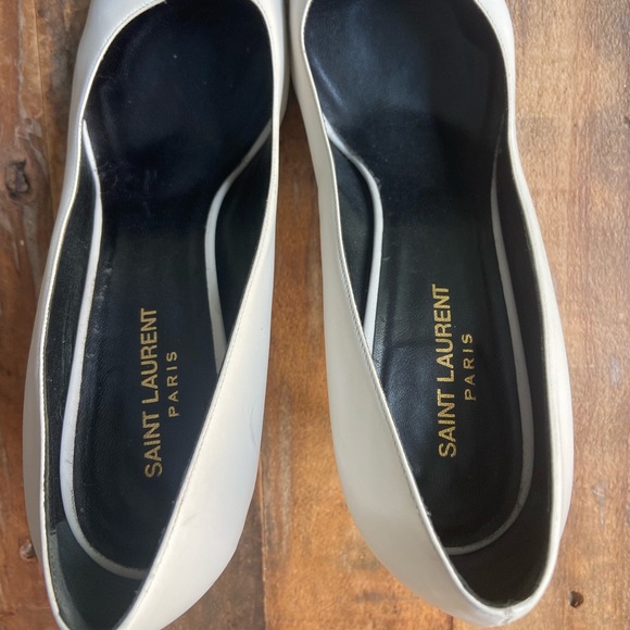 Stunning pair of Saint Laurent heels size 40/9 Run Cap-toe. - Picture 5 of 12
